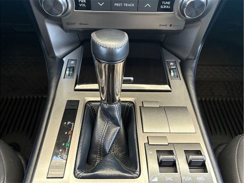 Used 2018 Lexus GX 460 w/ Navigation Package AWD/4WD image 10