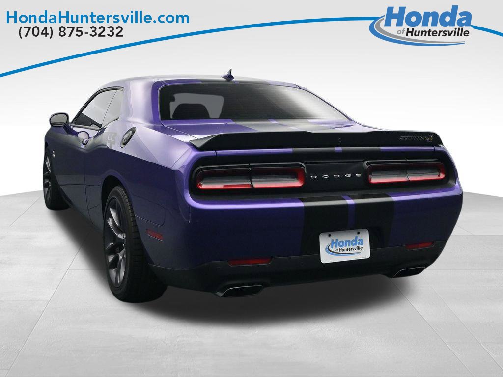 Used 2023 Dodge Challenger R/T Scat Pack RWD image 7