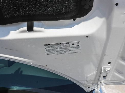 Certified 2022 Honda Civic LX image 28