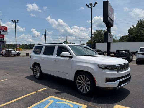 Used 2022 Jeep Grand Wagoneer Series II w/ Convenience Group III AWD/4WD image 8