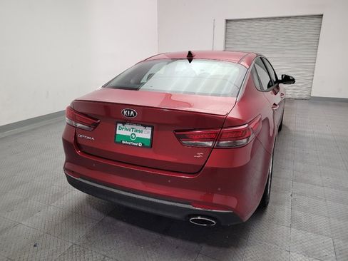 Used 2018 Kia Optima S FWD image 7
