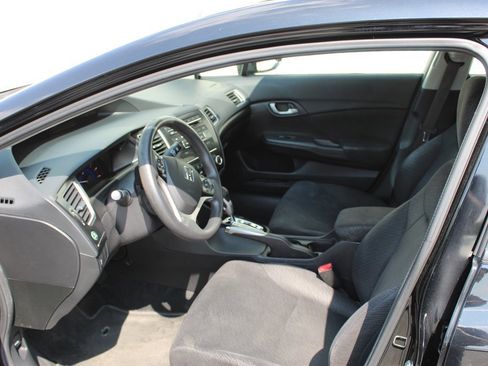 Used 2013 Honda Civic LX image 6