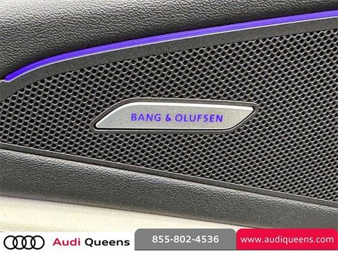 Used 2025 Audi Q6 e-tron Premium Plus image 17