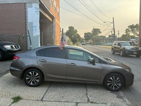 Used 2013 Honda Civic EX-L image 9