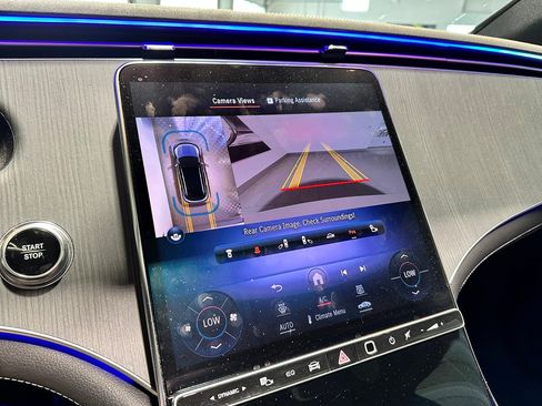 Used 2023 Mercedes-Benz EQE 500 4MATIC SUV image 10