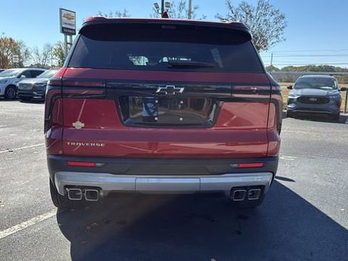 New 2026 Chevrolet Traverse LT w/ Sun and Wheel Package image 6