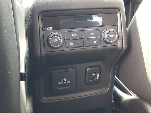 Used 2017 GMC Acadia Denali AWD/4WD image 16