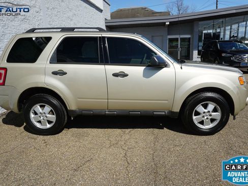 Used 2012 Ford Escape XLT image 6