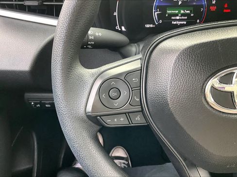 Used 2026 Toyota Corolla LE image 23