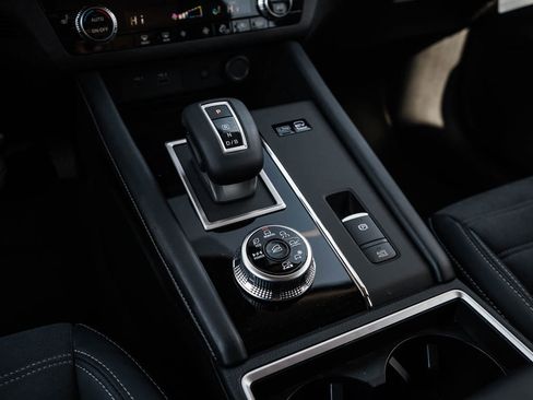 New 2026 Nissan Rogue SL AWD/4WD image 28