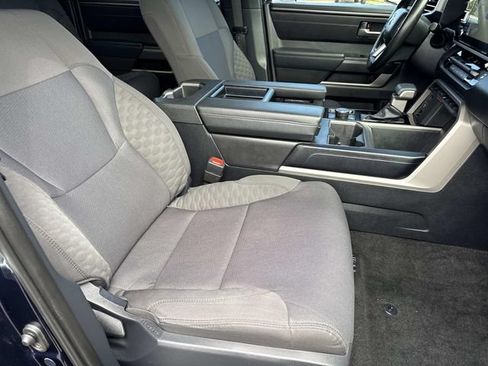 Used 2025 Toyota Tundra SR5 w/ SR5 Convenience Package AWD/4WD image 32