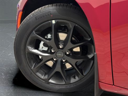 New 2027 Chrysler Pacifica Select FWD image 37