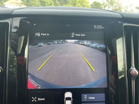 Used 2019 Volvo XC60 T6 Momentum w/ Premium Package AWD/4WD image 21
