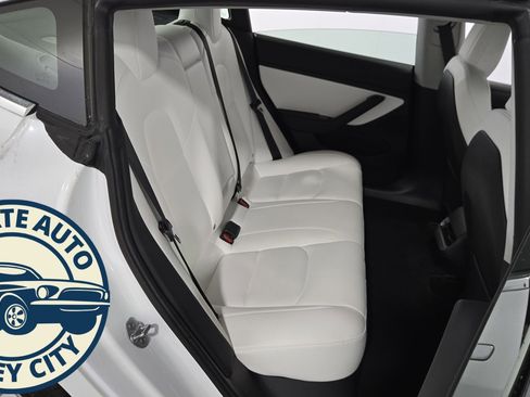 Used 2020 Tesla Model 3 Long Range image 27