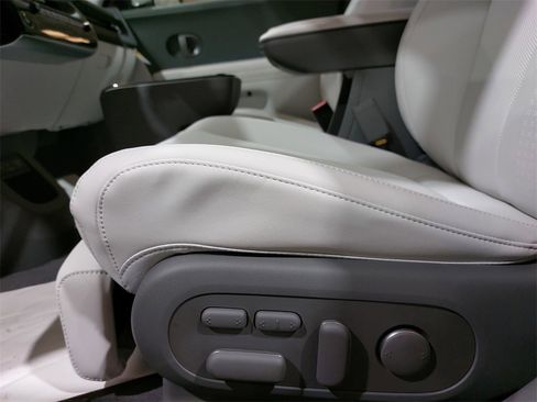 New 2026 Hyundai Ioniq 5 Limited image 29