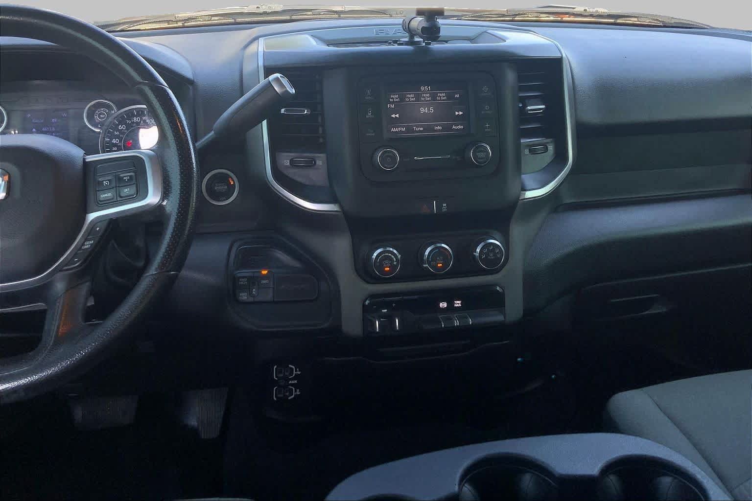 Used 2021 RAM 2500 Big Horn AWD/4WD image 6