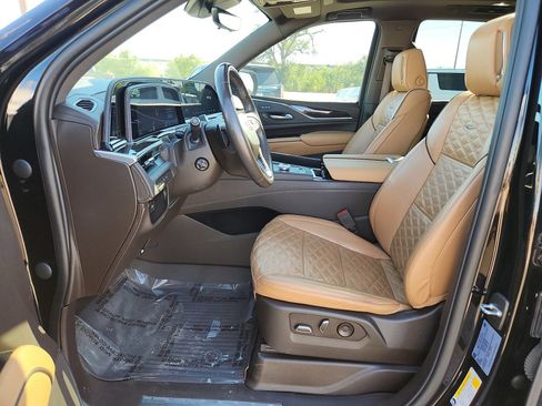 Used 2022 Cadillac Escalade Premium Luxury w/ LPO, Floor Liner Package image 11