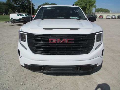 New 2026 GMC Sierra 1500 Pro w/ Graphite Edition AWD/4WD image 12