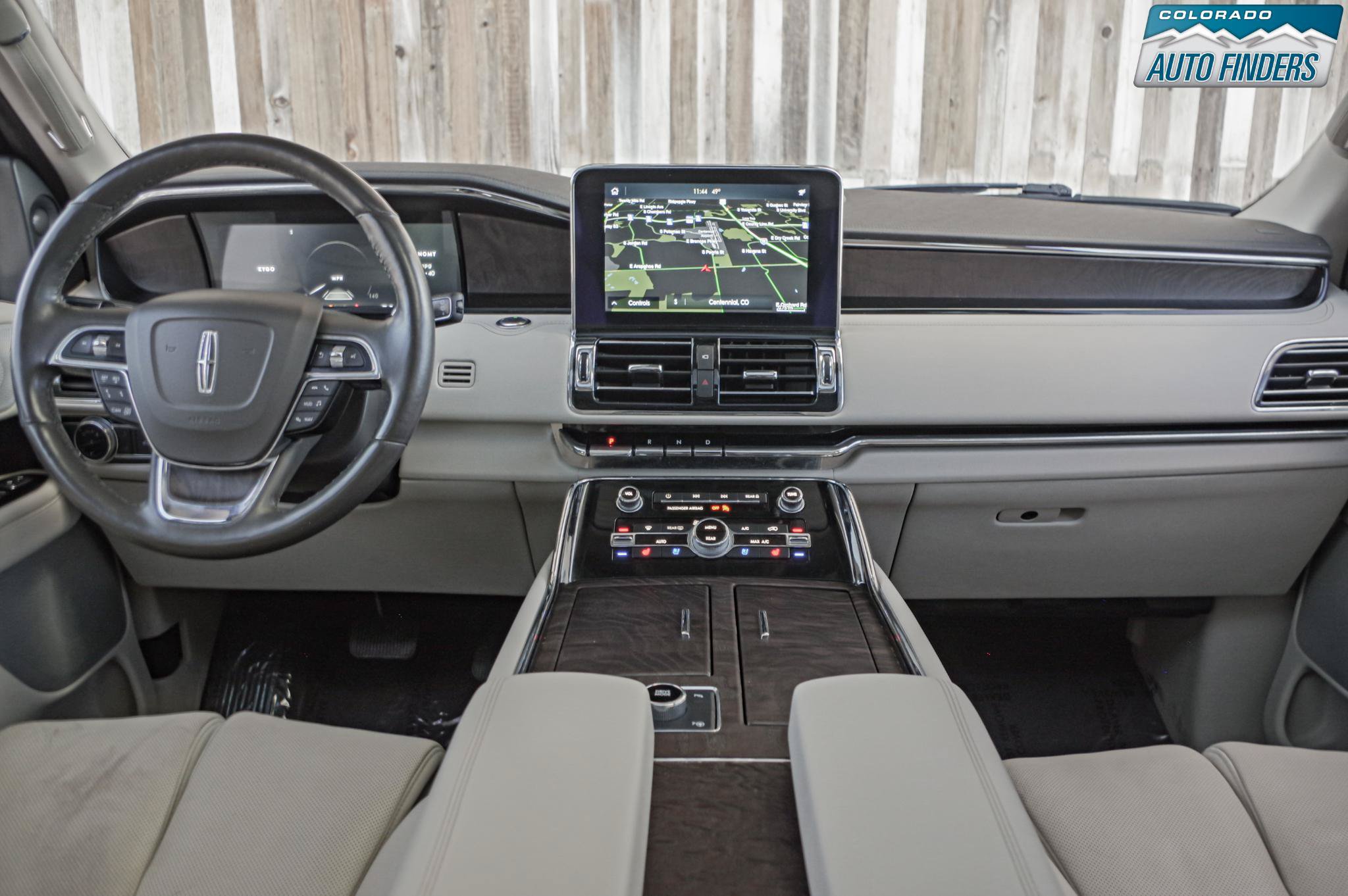 Used 2020 Lincoln Navigator Reserve w/ Equipment Group 208A Reserve AWD/4WD image 17