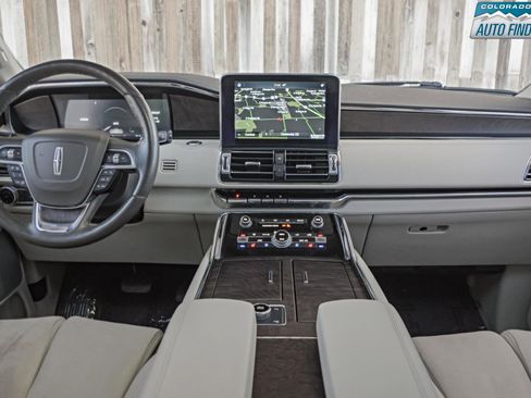 Used 2020 Lincoln Navigator Reserve w/ Equipment Group 208A Reserve image 17