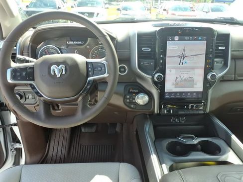 Used 2025 RAM 1500 Laramie AWD/4WD image 23