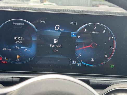 Used 2020 Mercedes-Benz GLE 350 4MATIC image 27