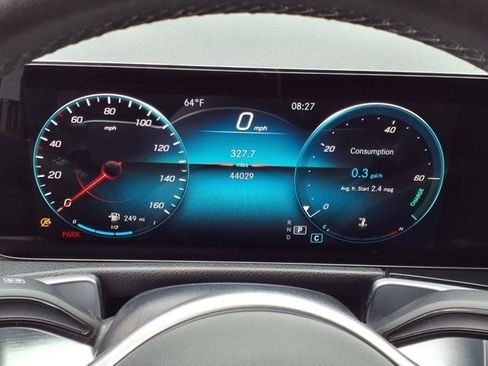 Certified 2022 Mercedes-Benz GLB 250 image 9