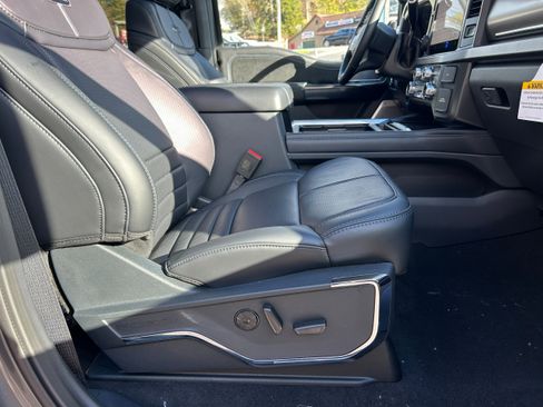 New 2026 Ford F350 Platinum w/ FX4 Off-Road Package image 33
