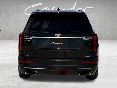 Certified 2024 Cadillac XT6 Premium Luxury AWD/4WD image 15
