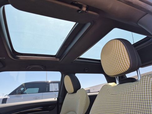 Used 2023 MINI Cooper S w/ MINI Resolute Edition FWD image 21