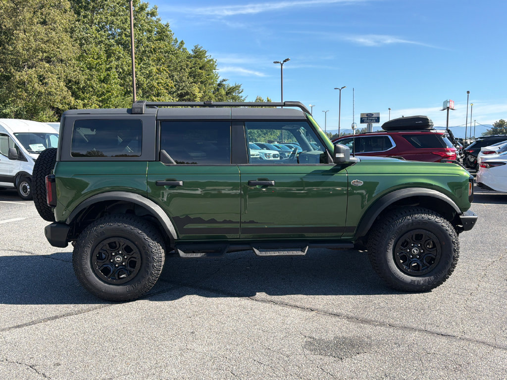 Used 2022 Ford Bronco Wildtrak AWD/4WD image 8