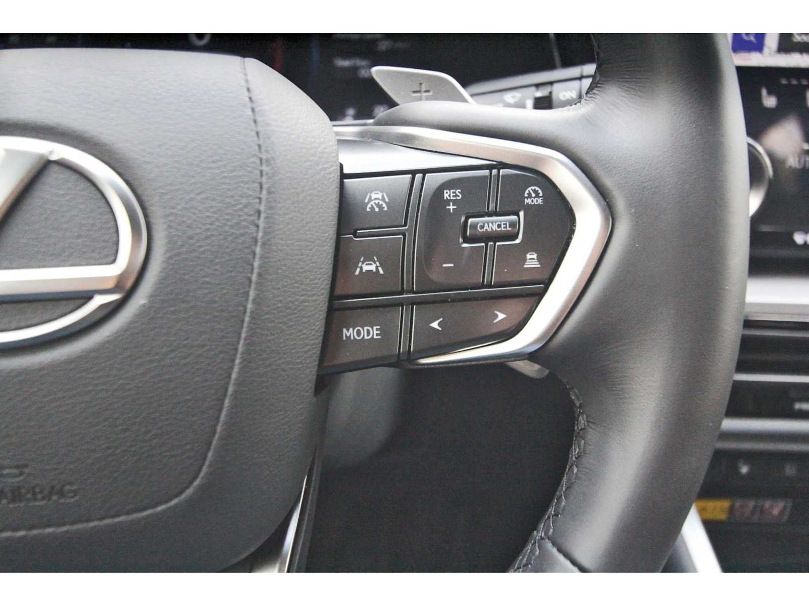 Used 2026 Lexus TX 350 AWD w/ Technology Package image 18