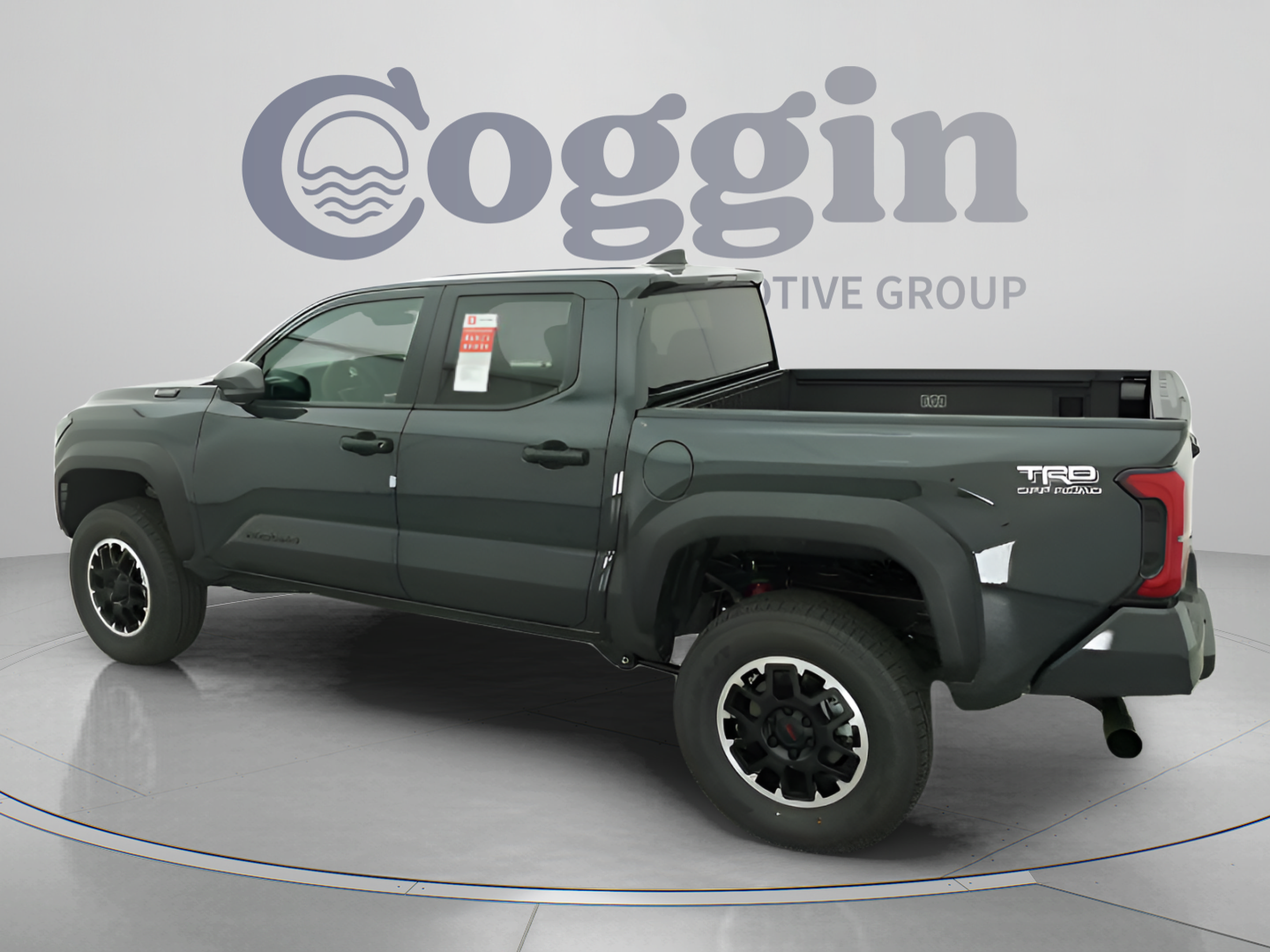 New 2025 Toyota Tacoma TRD Off-Road AWD/4WD image 8