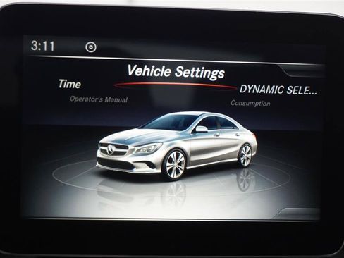 Used 2018 Mercedes-Benz CLA 250 image 18