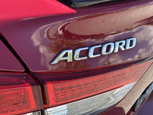 Used 2021 Honda Accord Sport Special Edition image 11