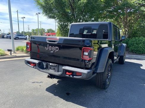 Used 2021 Jeep Gladiator Rubicon AWD/4WD image 8