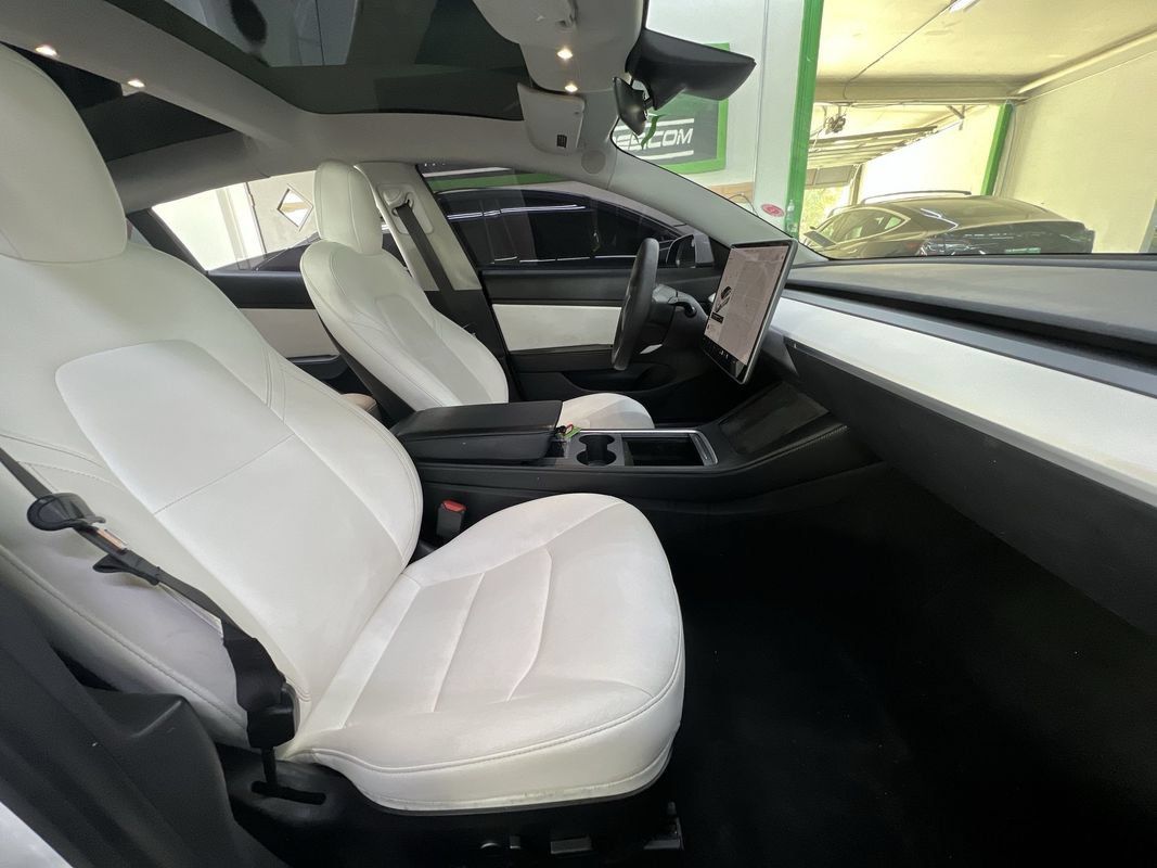 Used 2021 Tesla Model 3 Standard Range Plus RWD image 25