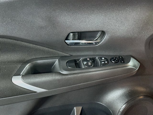 Used 2023 Nissan Kicks SV FWD image 14