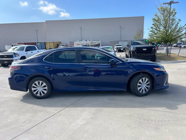 Used 2024 Toyota Camry LE FWD image 2
