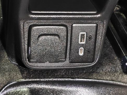 Used 2021 Chevrolet TrailBlazer LT w/ Sun and Liftgate Package FWD image 27