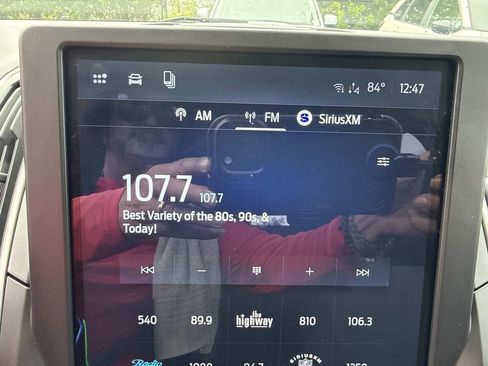 Used 2024 Ford Edge SE AWD/4WD image 28