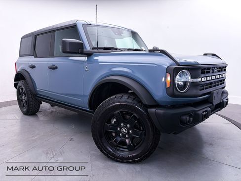 Used 2024 Ford Bronco Black Diamond AWD/4WD image 1