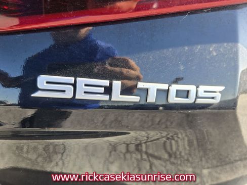 Used 2023 Kia Seltos S image 7