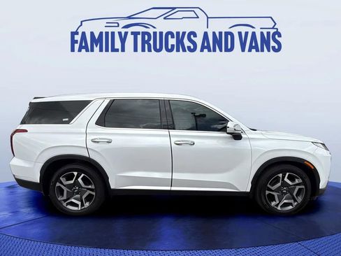 Used 2023 Hyundai Palisade SEL w/ Cargo Package AWD/4WD image 6