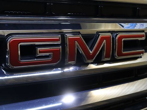 Used 2021 GMC Sierra 1500 SLE image 15