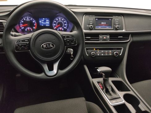 Used 2017 Kia Optima LX FWD image 22