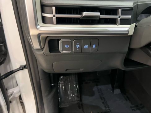 New 2026 Hyundai Santa Fe SE AWD/4WD image 23