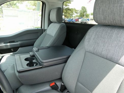 New 2025 Ford F350 XLT w/ FX4 Off-Road Package image 29