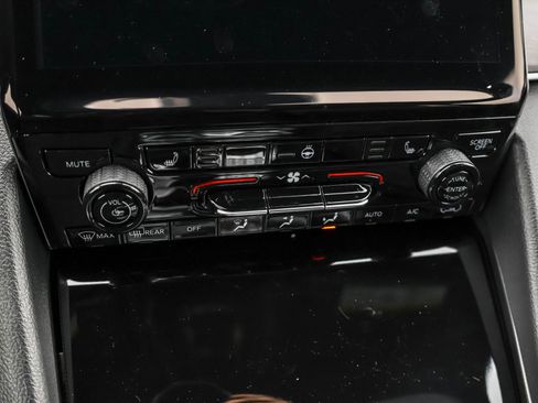 New 2025 Jeep Grand Cherokee Limited image 20