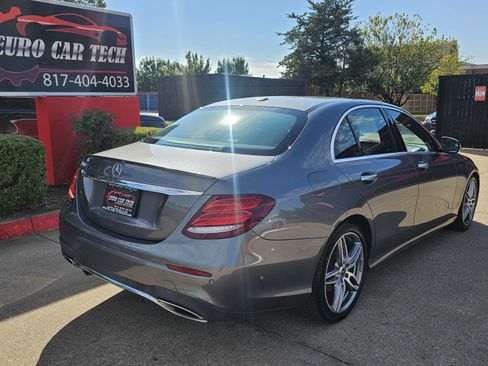 Used 2018 Mercedes-Benz E 300 w/ Premium 1 Package image 8